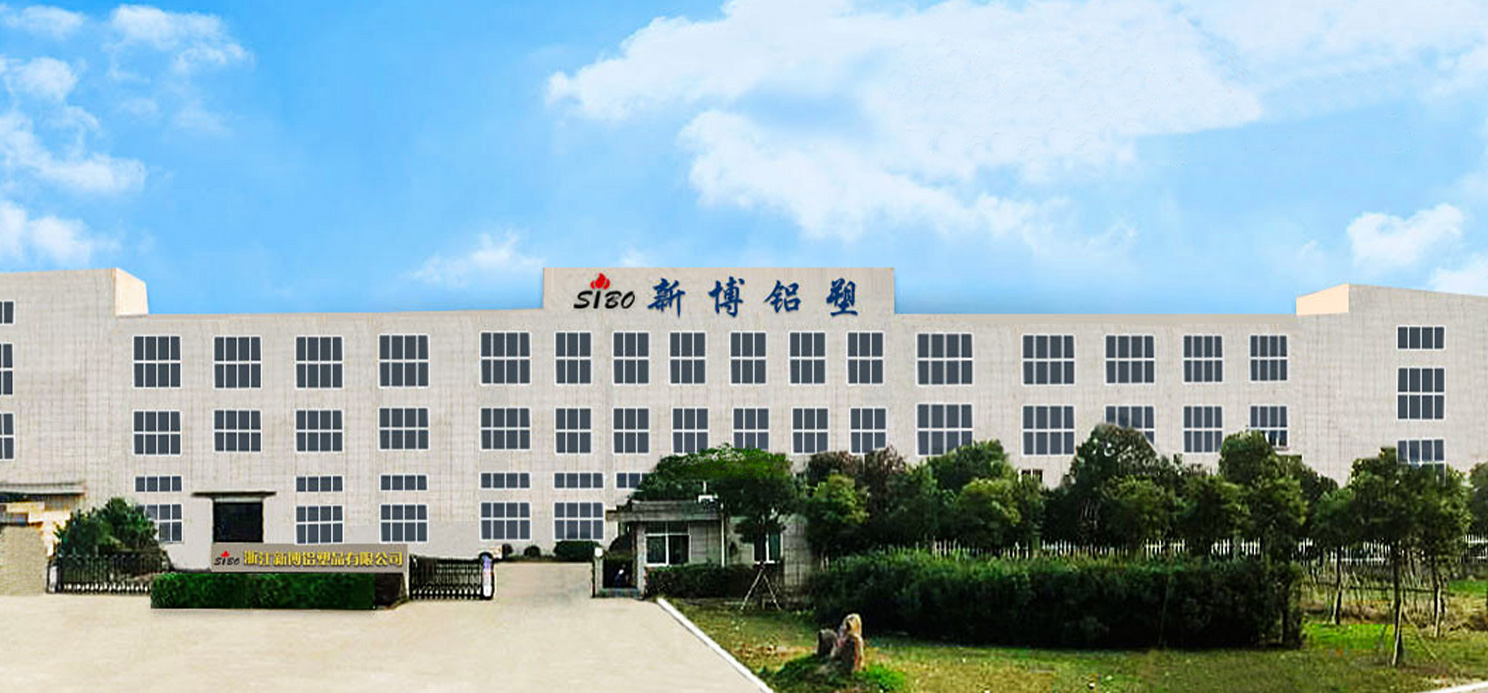 Zhejiang Xinbo Alúmanam agus Plastic Co., Ltd.